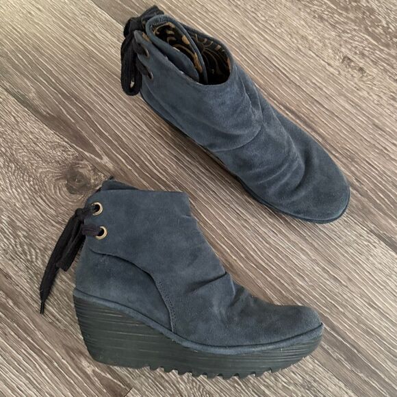 Fly London Yama Navy Blue Suede Ankle Wedge Booties - Picture 1 of 9